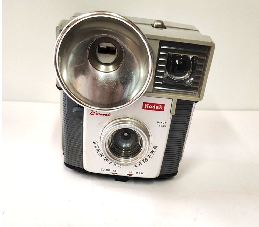 Vintage Kodak Brownie Starburst Camera Flash Dakon Lens Mid Century MCM Decor